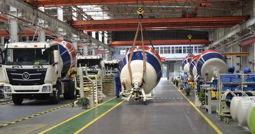 雷薩超級重機戰略升級顯成效，上半年捷報頻傳助推網站建設新里程